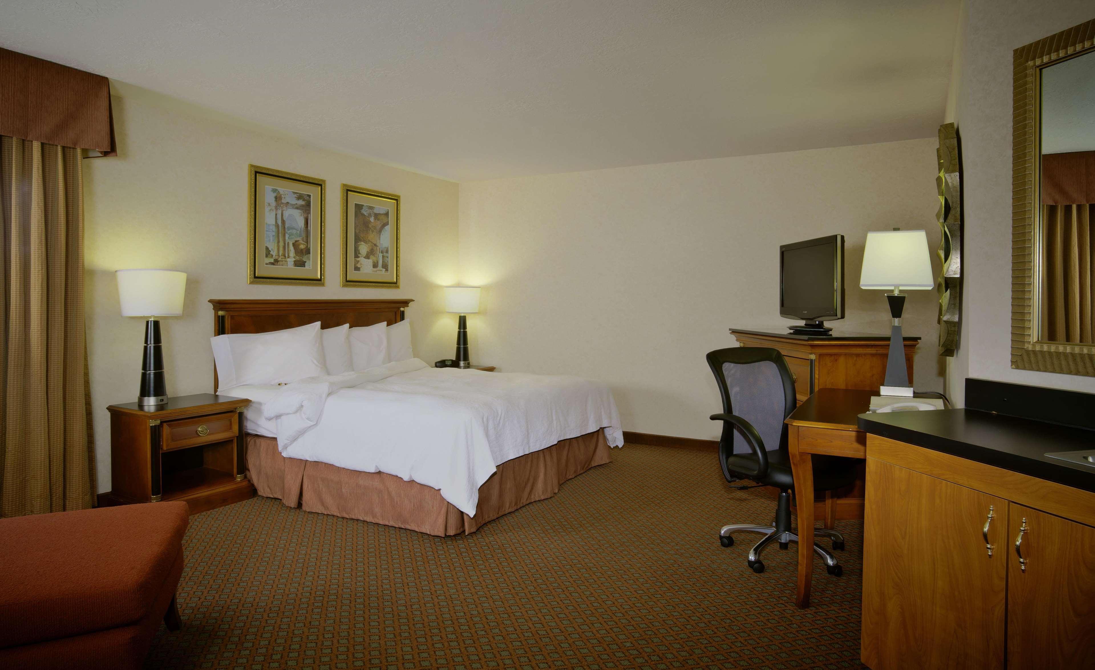 Hampton Inn & Suites Salt Lake City Airport Ngoại thất bức ảnh