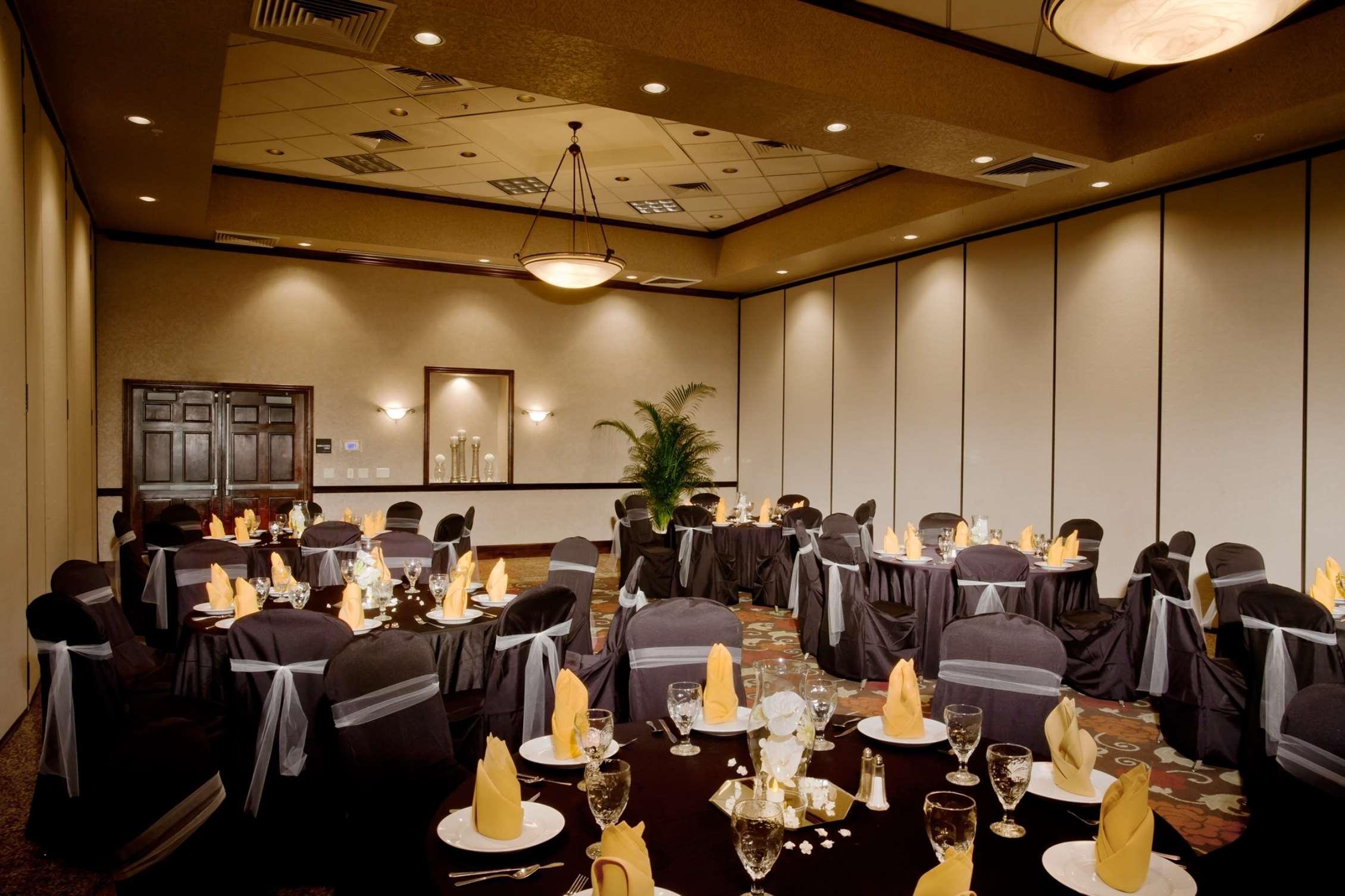 Hampton Inn & Suites Salt Lake City Airport Ngoại thất bức ảnh