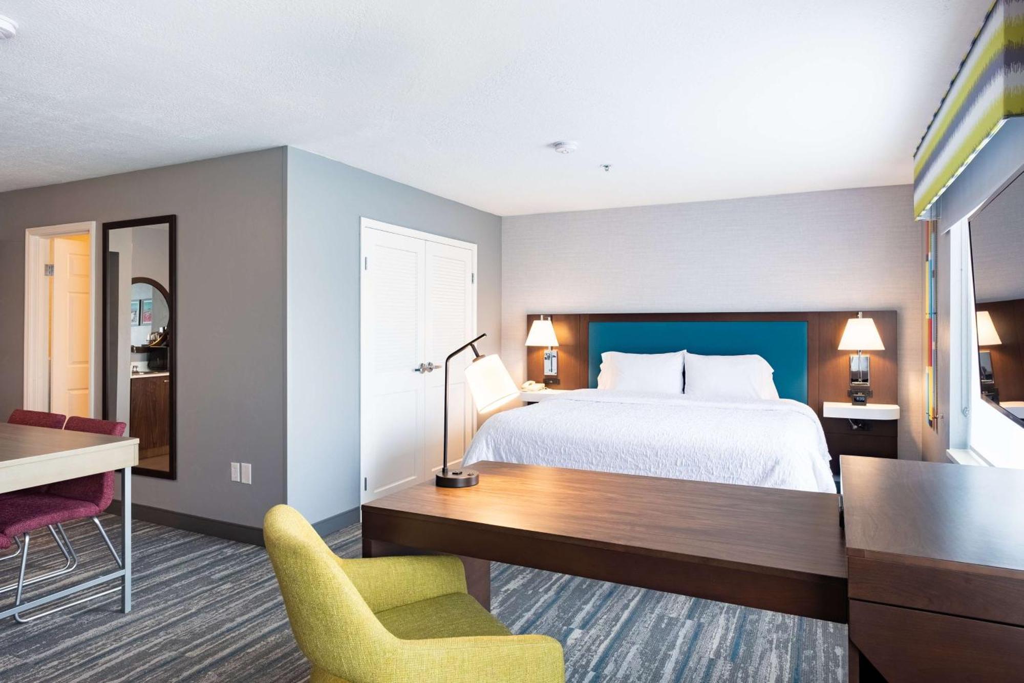 Hampton Inn & Suites Salt Lake City Airport Ngoại thất bức ảnh